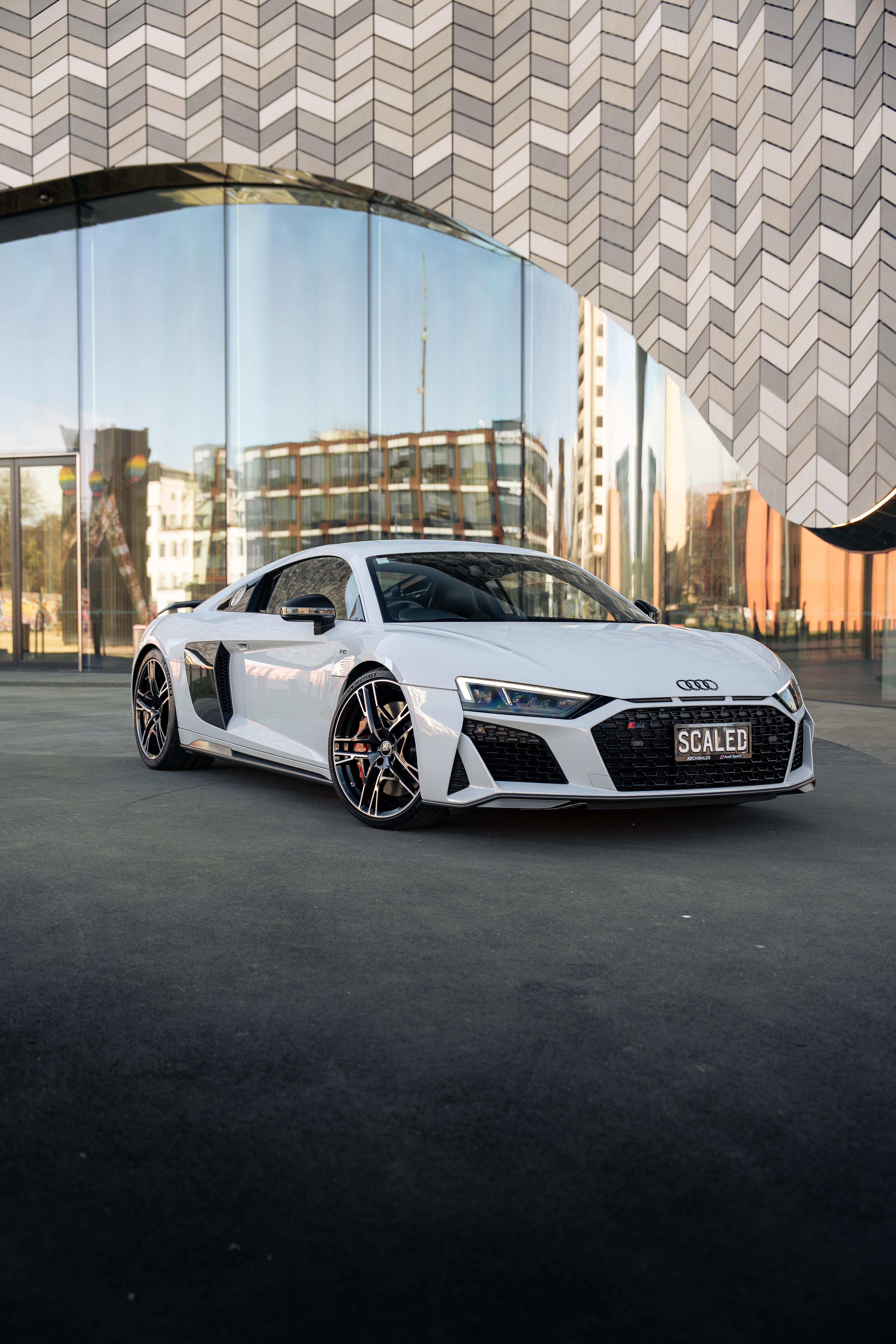 Audi R8 · Static
