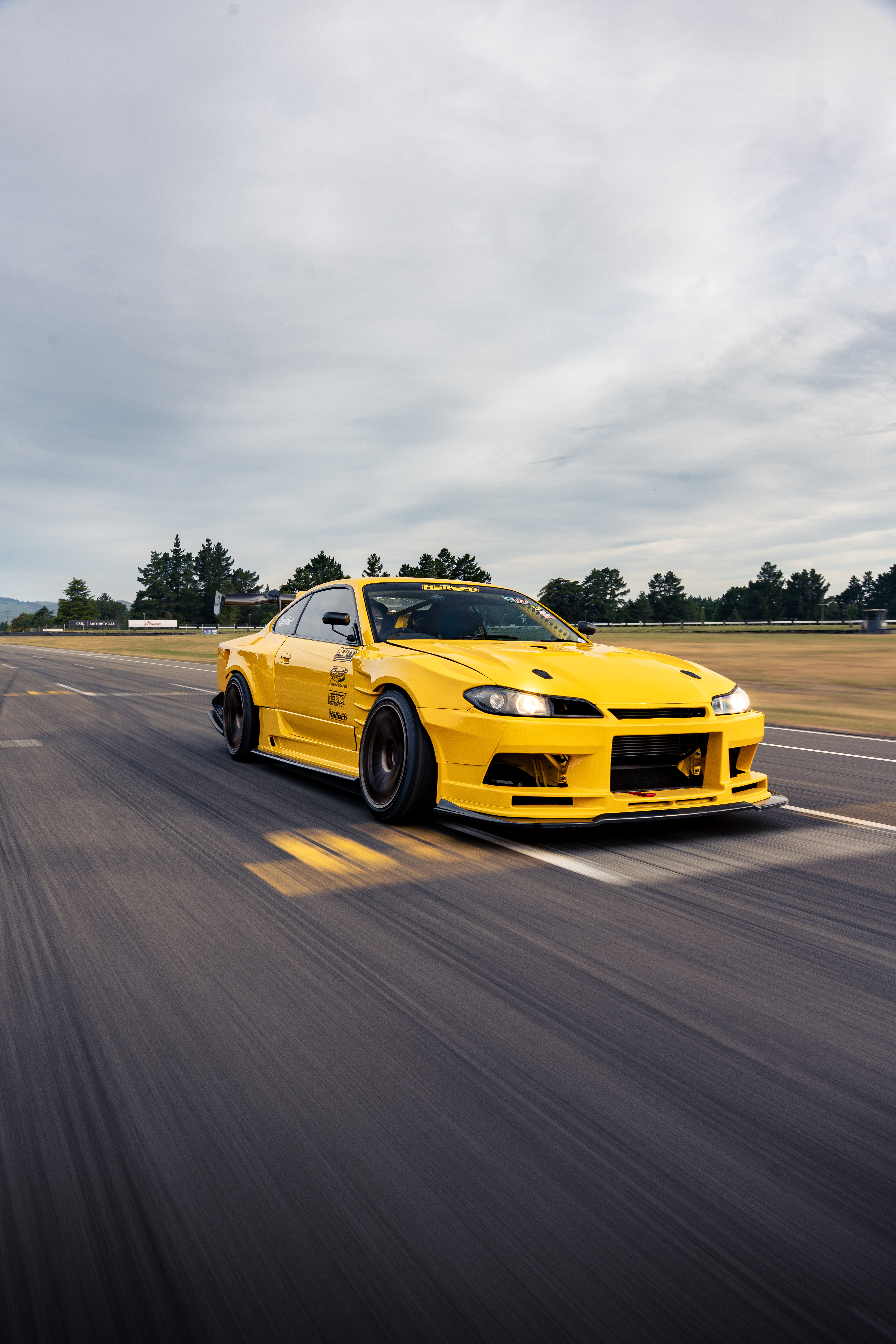 Mazda RX-8 · Yellow Rolling